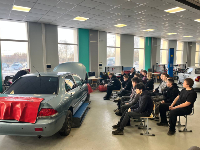 &laquo;MOTUL OIL SERVICE+: Аппаратная замена моторного масла&raquo;