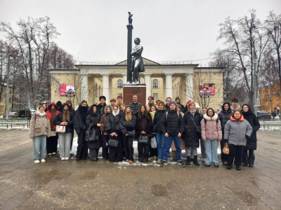 Наши студенты весь 2025 год активно открывали для себя мир культуры и искусства по Пушкинской карте!