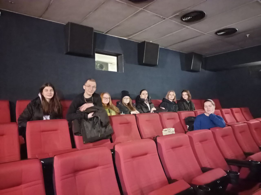 Студенты группы 3018 СП 3,4 посетили кинотеатр 