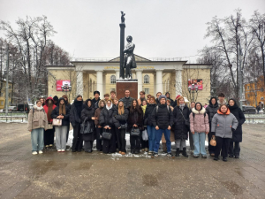 Студенты Щелковского колледжа посмотрели спектакль «Хочу жениться!»