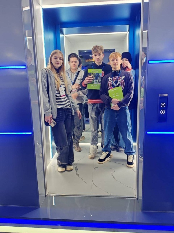 Экскурсия в будущее с программой «Профессионалитет»!