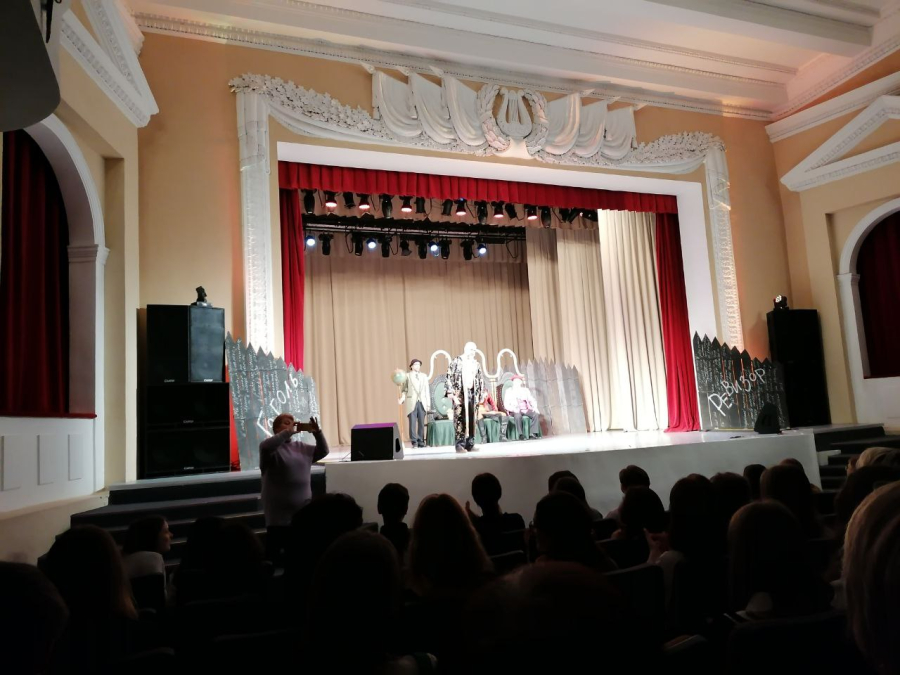 Посещение музыкально-драматического театра «Ревизор»