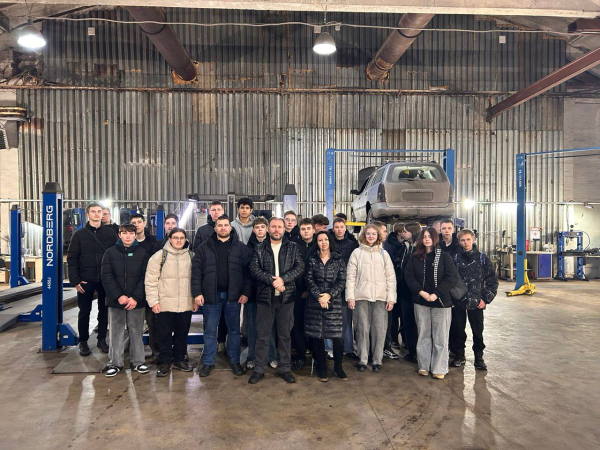 Экскурсия на станцию технического обслуживания &quot;Автопилот&quot;