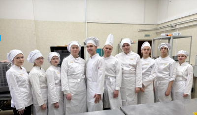 Воплощая традиции: командная работа по восстановлению регионального рецепта в рамках проекта &ldquo;Мастер региональной кухни России 2026&rdquo;