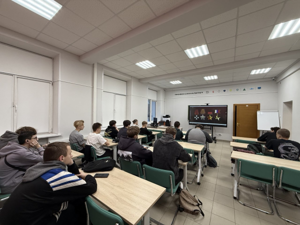 &quot;Разговоры о важном&quot; было посвящено Дню Героев Отечества