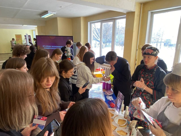 ВЫБОР ОПРЕДЕЛЯЕТ БУДУЩЕЕ: в Щёлковском колледже прошла грандиозная Ярмарка вузов!