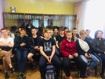 Профориентационная беседа в СРЦ &laquo;Семья&raquo;