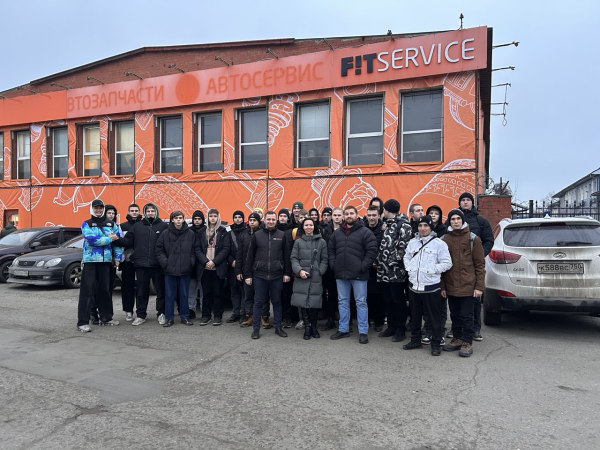 Студенты группы 404/1  посетили станцию технического обслуживания &quot;Fit Service&quot;
