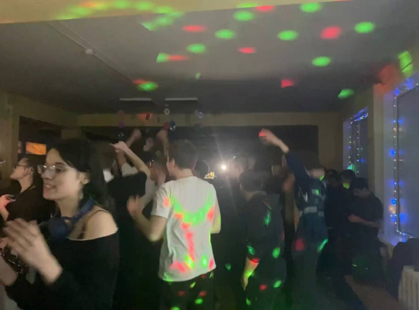 Дискотека ко дню студента